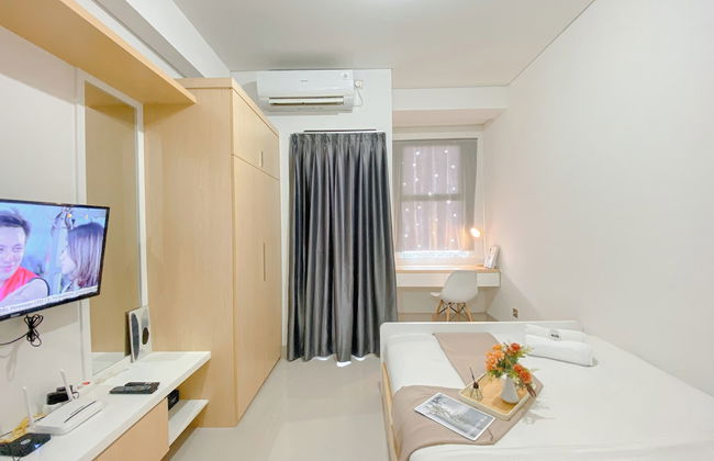 Good Deal And Elegant Studio Transpark Cibubur Apartment - Foto 1