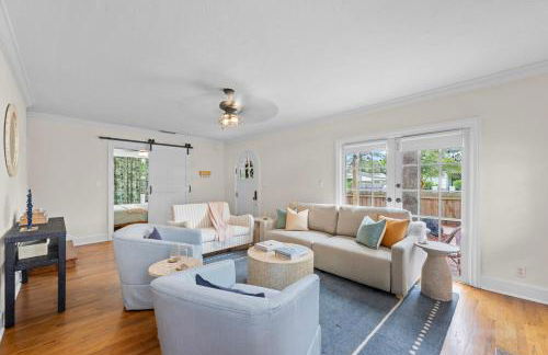 Palm Beach 5BR Cottage!PoolSpaSaunaCold Plunge - Foto 18