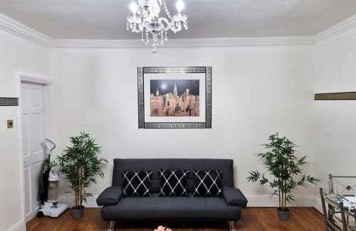 *6B7R* Setup for your most relaxed & amazing stay + Free Parking + Free Fast WiFi* - Foto 24