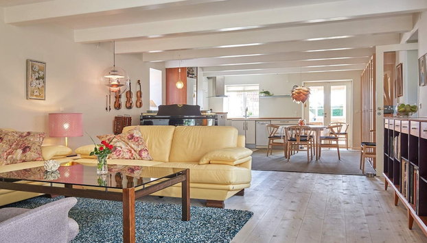 5 Person Holiday Home in Nexo - Foto 5, Zona de estar