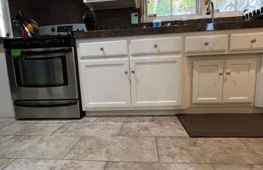 Lakewood beautiful 2 bedrooms with huge backyard - Photo 26