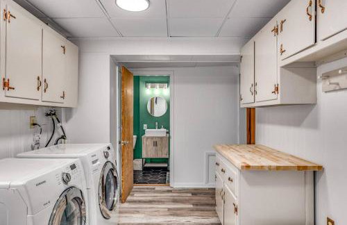 Stone Cabin on Valley View - Firepit & Hot Tub - Foto 48