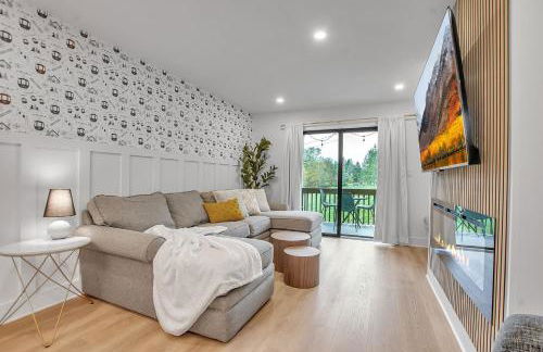 Renovated Ski In Out Condo King Bed Patio Grill - Foto 22