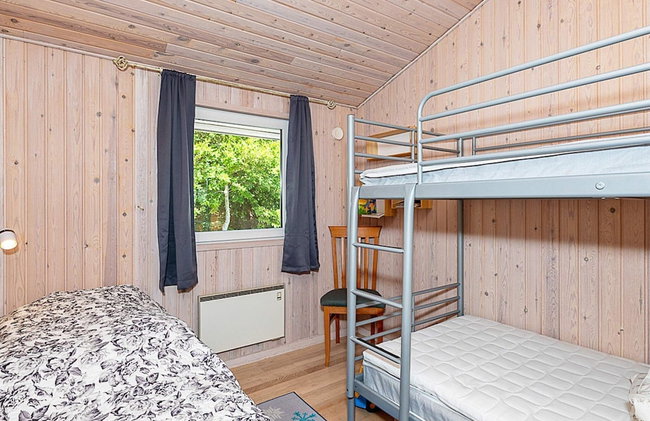 7 Person Holiday Home in Hojslev - Photo 3