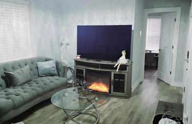 Cozy & Near Downtown & Hyde Park - Foto 3