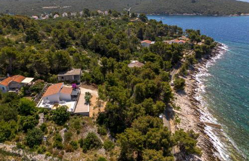 Villa Mala Smišna Poolside Paradise by the Sea - Photo 52