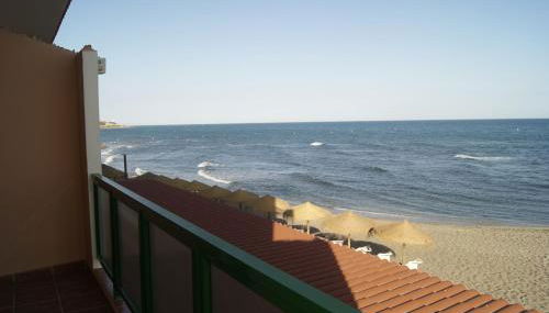 Apartamentos La Dorada - Photo 3