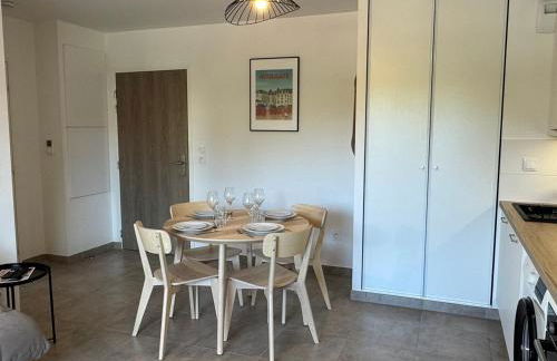 Appartement 2 pièces à Houlgate, proche plage, avec balcon et parking - FR-1-487-382 - Photo 4