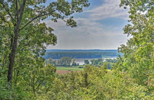 Hillside Cabin on 43 Acres with Private Lake and View! - Foto 24