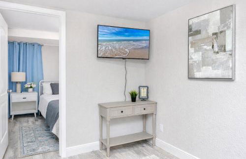 NEW Beach Cozy Bungalow 2B Mins-beach&downtown - Foto 7