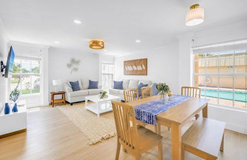 The Village Breeze II - White-sand, Pool, Beaches, Daiquiris, Seafood! - Foto 13