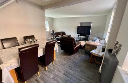 Comfortable 3-BR Home Great Location in Ashby - Foto 10