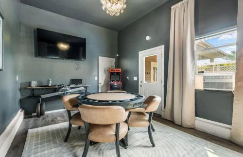 The Paper Plane Pool - Sauna - Poker Room - Sleeps 8 - Foto 29