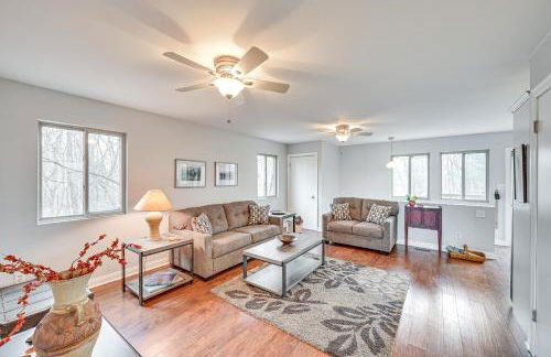 8 Mi to Lake Michigan Creative Retreat with Deck! - Foto 4