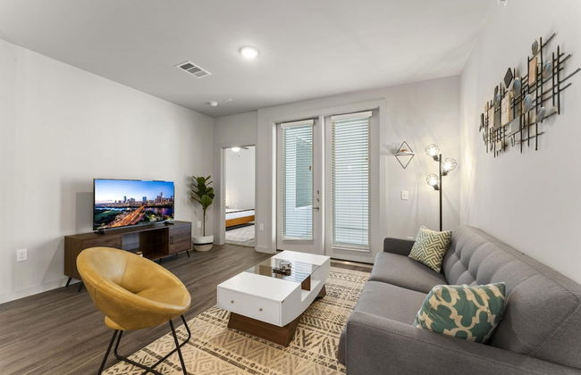 Prime Soco Charming 1BR King Suite w Pool Parking - Foto 13