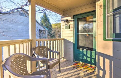 1 Mi to Lake Lure! Couples Retreat with Resort Perks - Foto 22