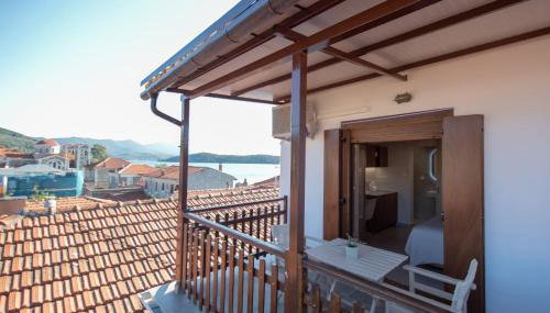 ARGO Luxury Suites - Photo 4