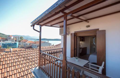 ARGO Luxury Suites - Photo 4