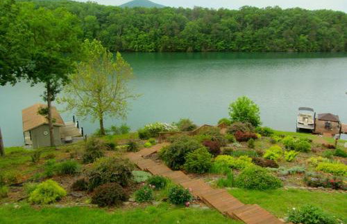 Cute and Comfy Cabin - Foto 38