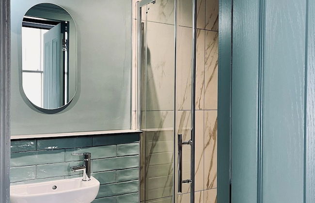 Room in the Borders - 1 Sime Place - Photo 18