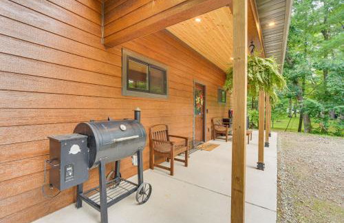 Boat Dock, BBQ and Fireside Fun Clam Lake Cabin - Foto 24