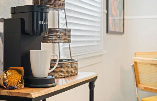 Charming Yellow Door House Steps from OU - Photo 11