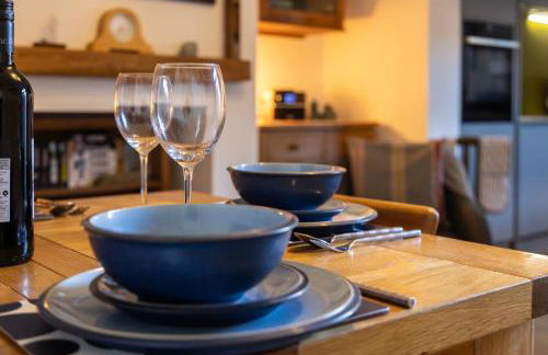 Vibrant 2 Bed, 2 Bath Home, Just Minutes to Town! - Foto 70