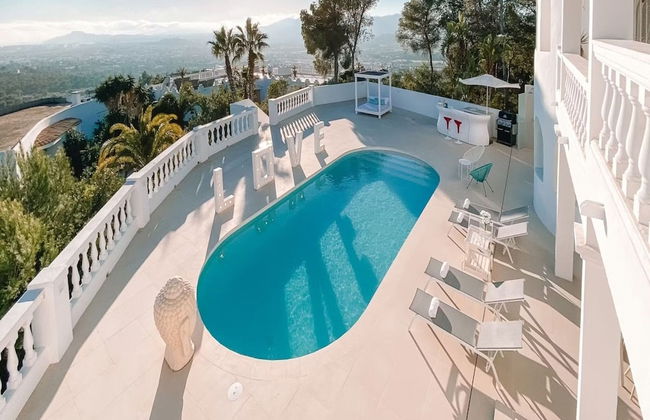 Premium Villa With Private Pool - Photo 17