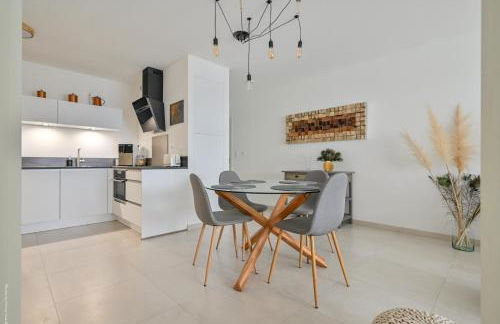 T2 NEUF B4 RDJ - PISCINE–ACCÈS DIRECT PLAGES ET CENTRE VILLAGE - - Foto 6