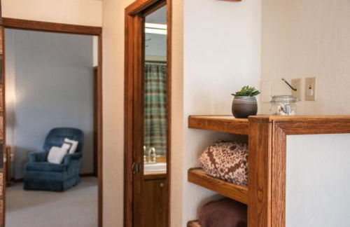 Historic Bay Front! Views of the Marina! Walk to Everything! Unit 1 - Photo 7