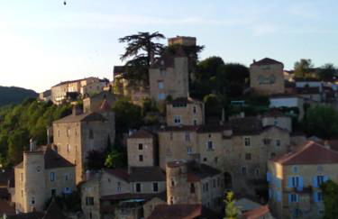 Charmante maison à Puy-l'Évêque avec jardin et balcon - Foto 22