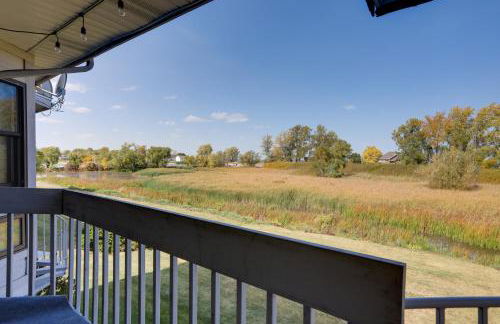 Pet-Friendly Oak Harbor Condo Walk to Lake! - Foto 18