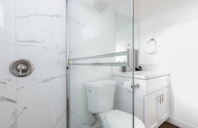 Grant Hill 2 Unit Buyout by Avantstay 7 BR 2 Unit Home w/ Patio - Foto 18