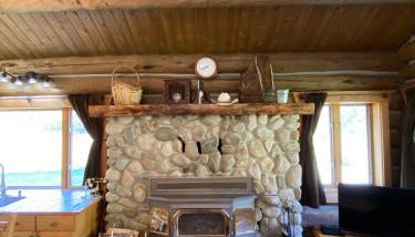 Montana Mountain Glamping: Charming Log Cabin with a Private Hot Tub in Darby - Foto 5