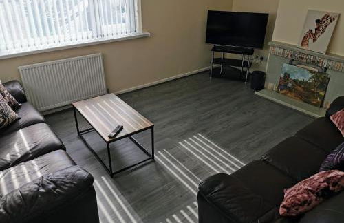 3Bed Full House - Free Parking - Family Friendly! - Foto 11