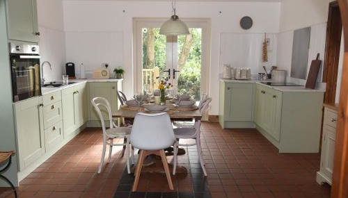 The Hive, Maghera, Newcastle - Foto 2