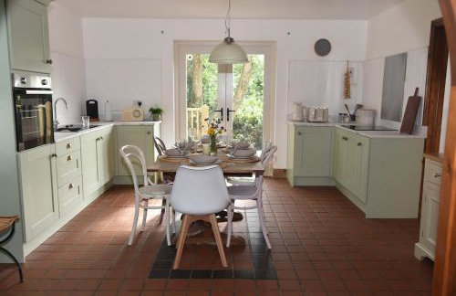 The Hive, Maghera, Newcastle - Foto 2