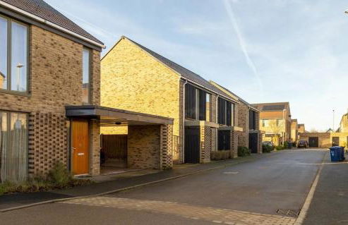 Pass the Keys 53 Austin Drive · Modern Townhouse near Addenbrookes Own Parking - Foto 47