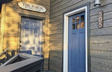 Pinetop Getaway w Sunset Deck & Fire Pit Table - Foto 35