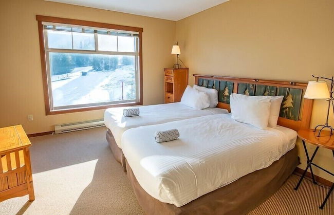 Snow Creek Lodge by Fernie Lodging Co - Photo 21