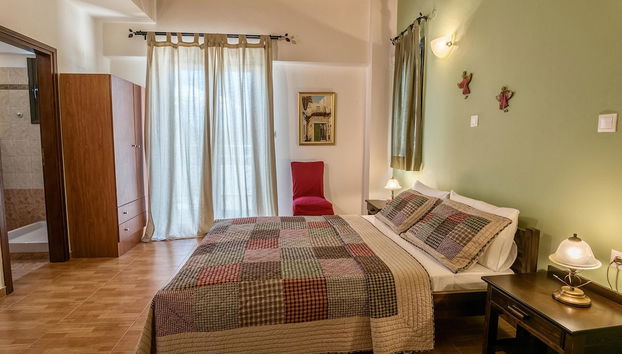 Nostos - Photo 3, Room