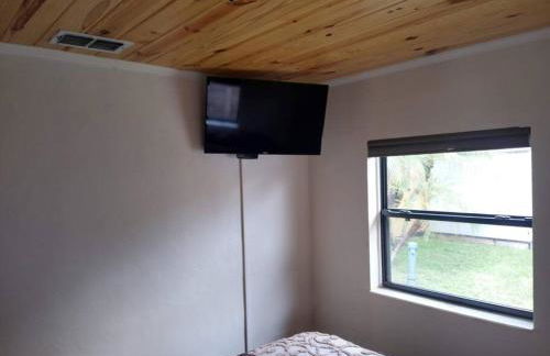 Lemon Bay Cottage in Historic Englewood Village - Foto 12