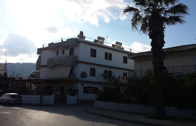 Takis Hotel - Photo 46