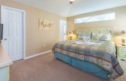 Queenie's Palace - Photo 28