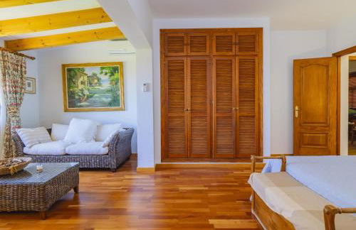 Cubo's Casa Rural La Aldaba Family 10 PAX - Photo 29