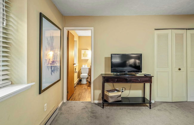 Double Diamond Lodge by Avantstay Group Escape w/ Firepit, Patio, Activities - Foto 23