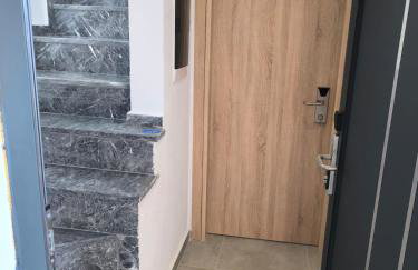 Garden and Sea - Photo 23