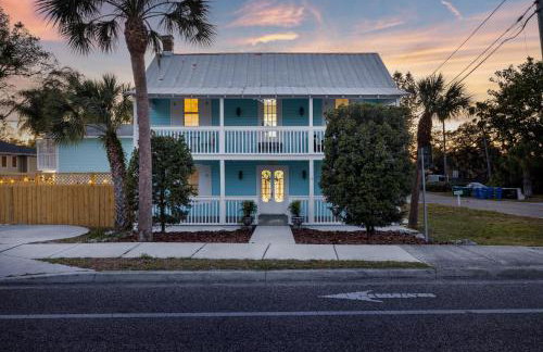 Luxurious Escape Sleeps 10 with Private Pool & Spa - Foto 60