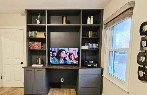 4 BR - King beds - perfect for HPU, Furniture Market, Greensboro, Winston - Photo 14