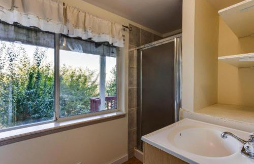 Federal Way Vacation Rental Bay and Mountain Views! - Foto 22